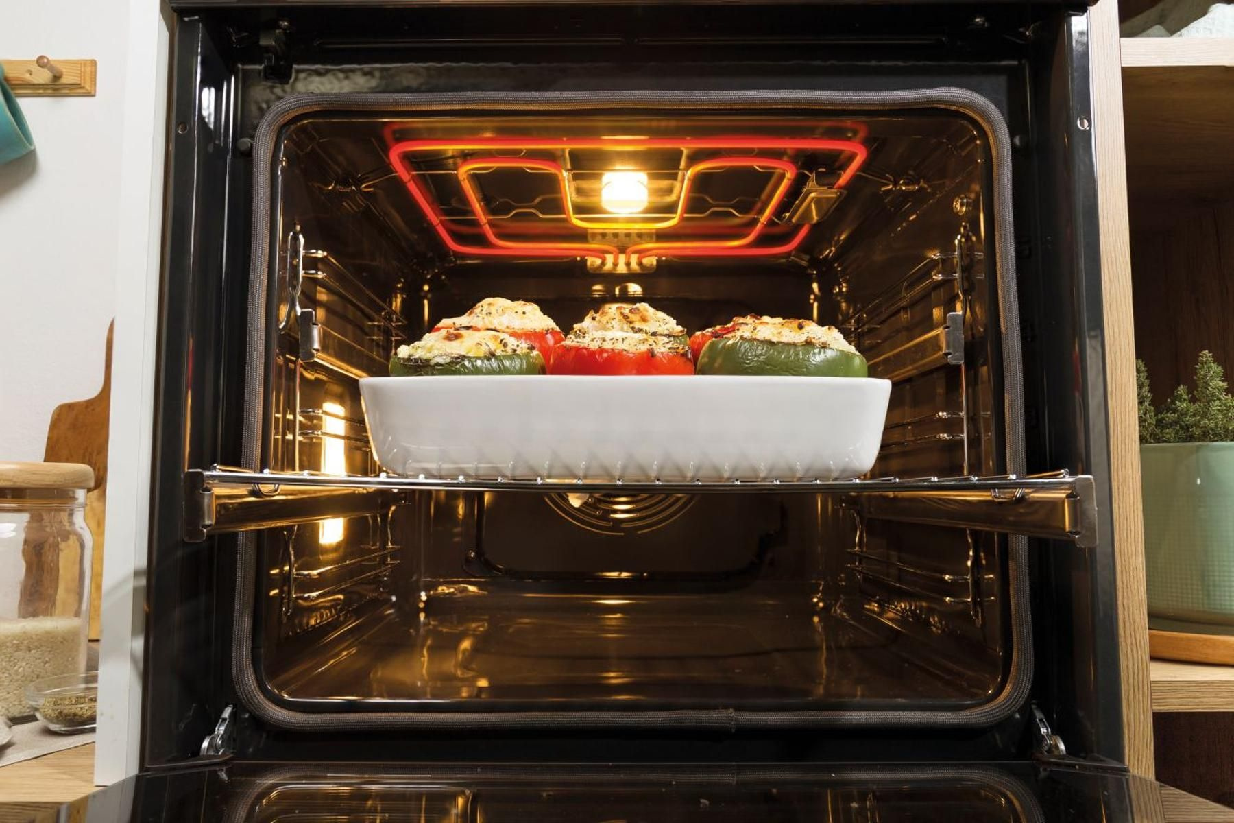 Духовой шкаф Gorenje BOS6737E06B черный