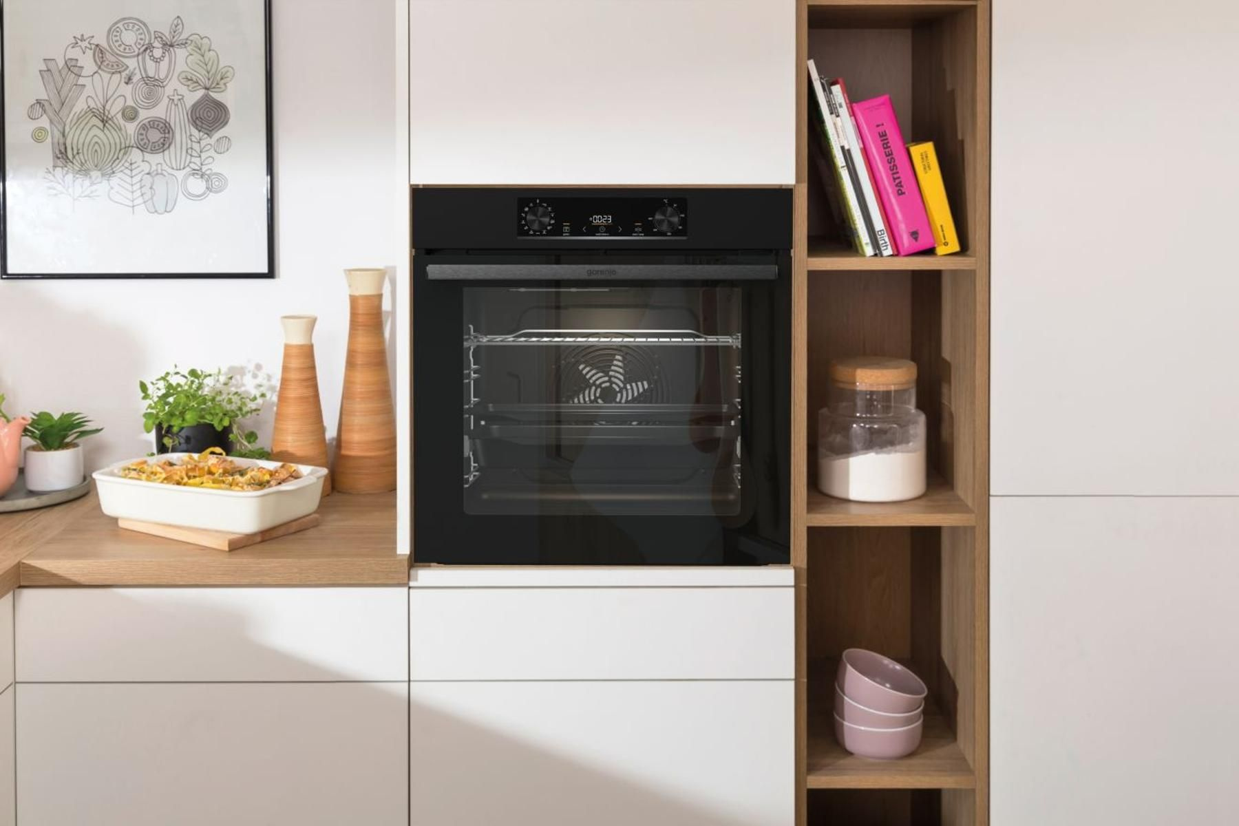 Духовой шкаф Gorenje BOS6737E06B черный