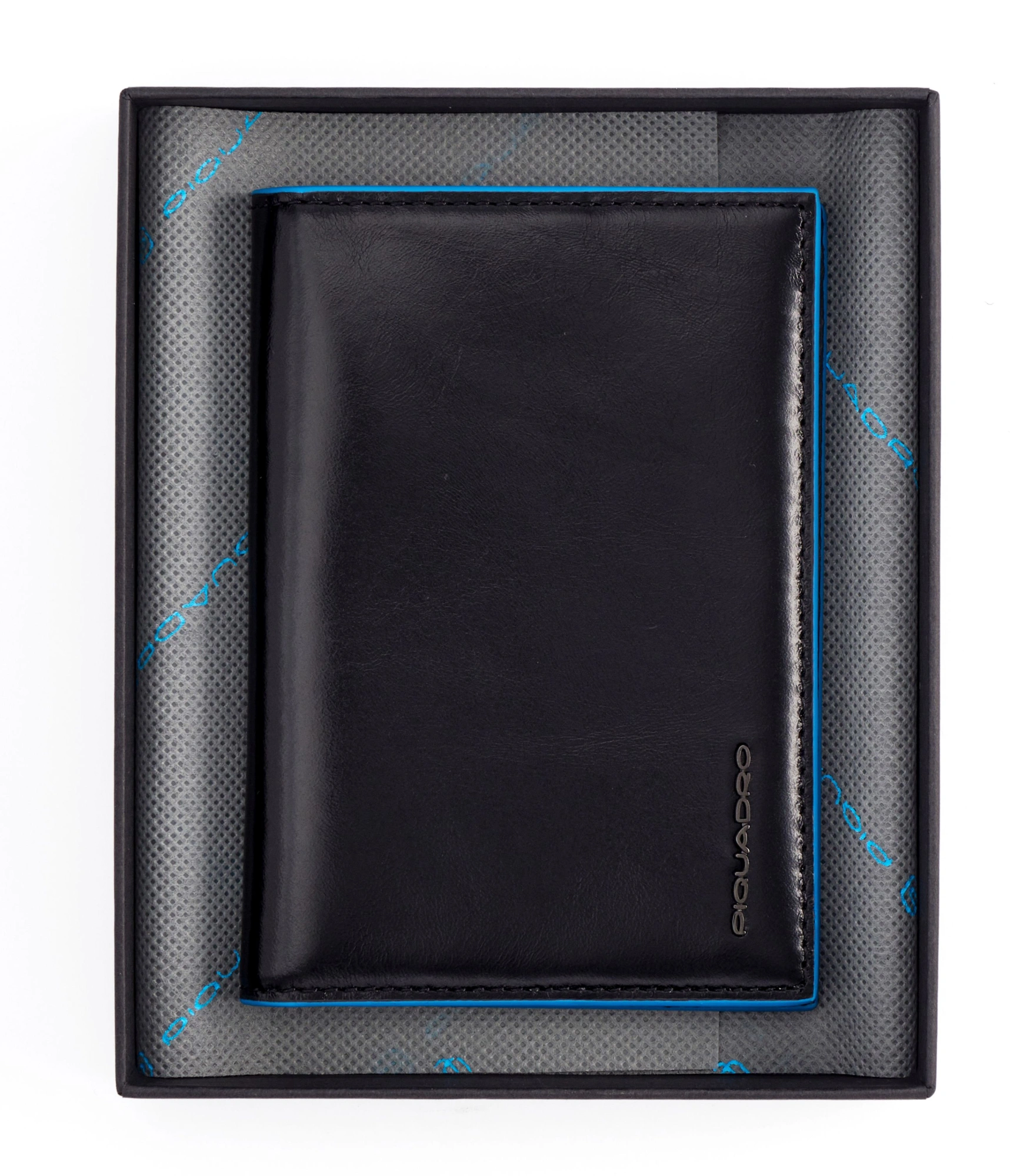 Обложка для документов Piquadro Blue Square черный, кожа натуральная (pp5256b2/n)