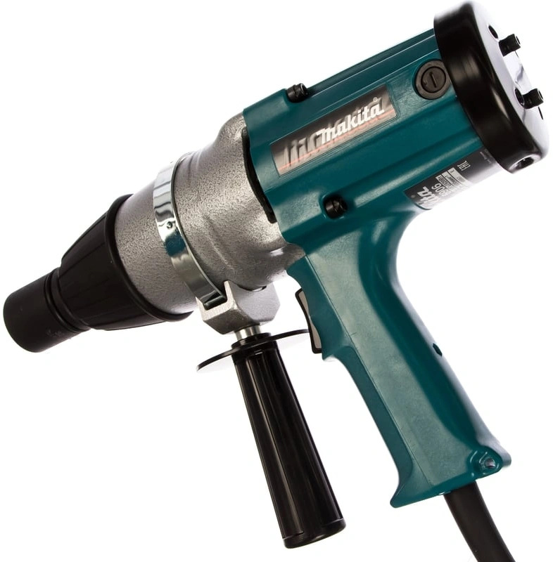 Ударный гайковерт Makita 6906