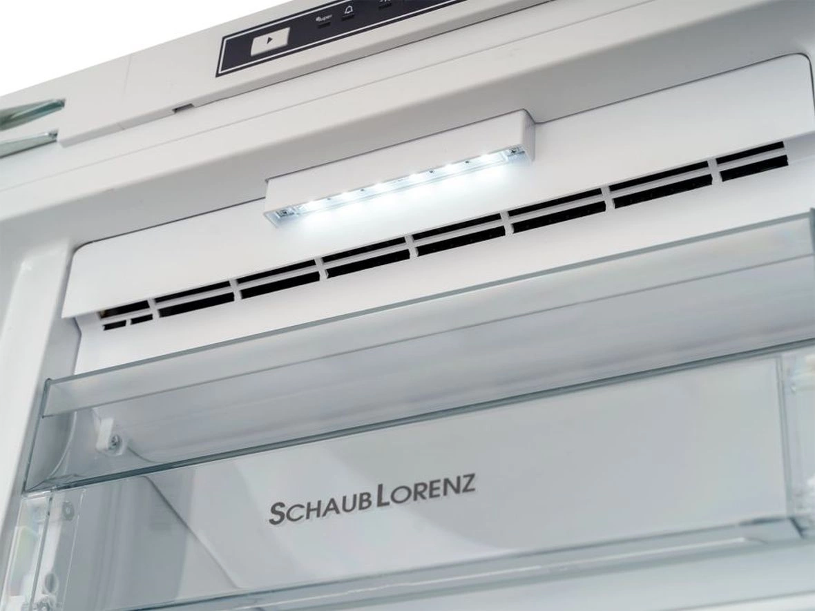 Морозильная камера Schaub Lorenz SL FE225WE белый