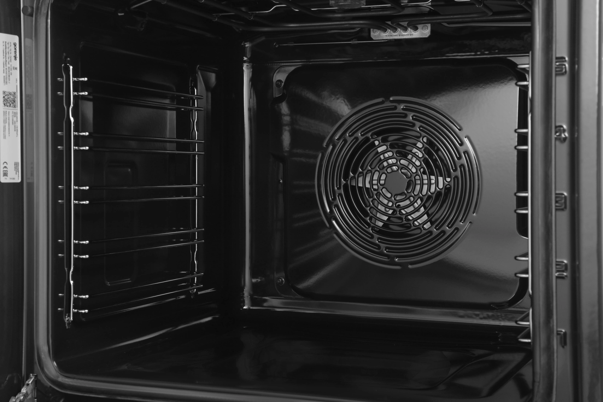 Духовой шкаф Gorenje BOX6737E01BG черный