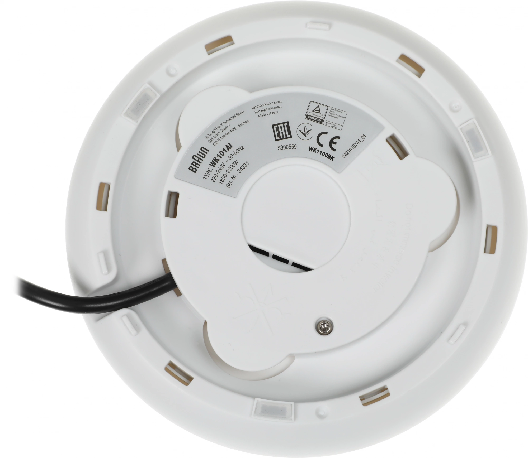 Чайник электрический Braun WK1100BK черный, пластик