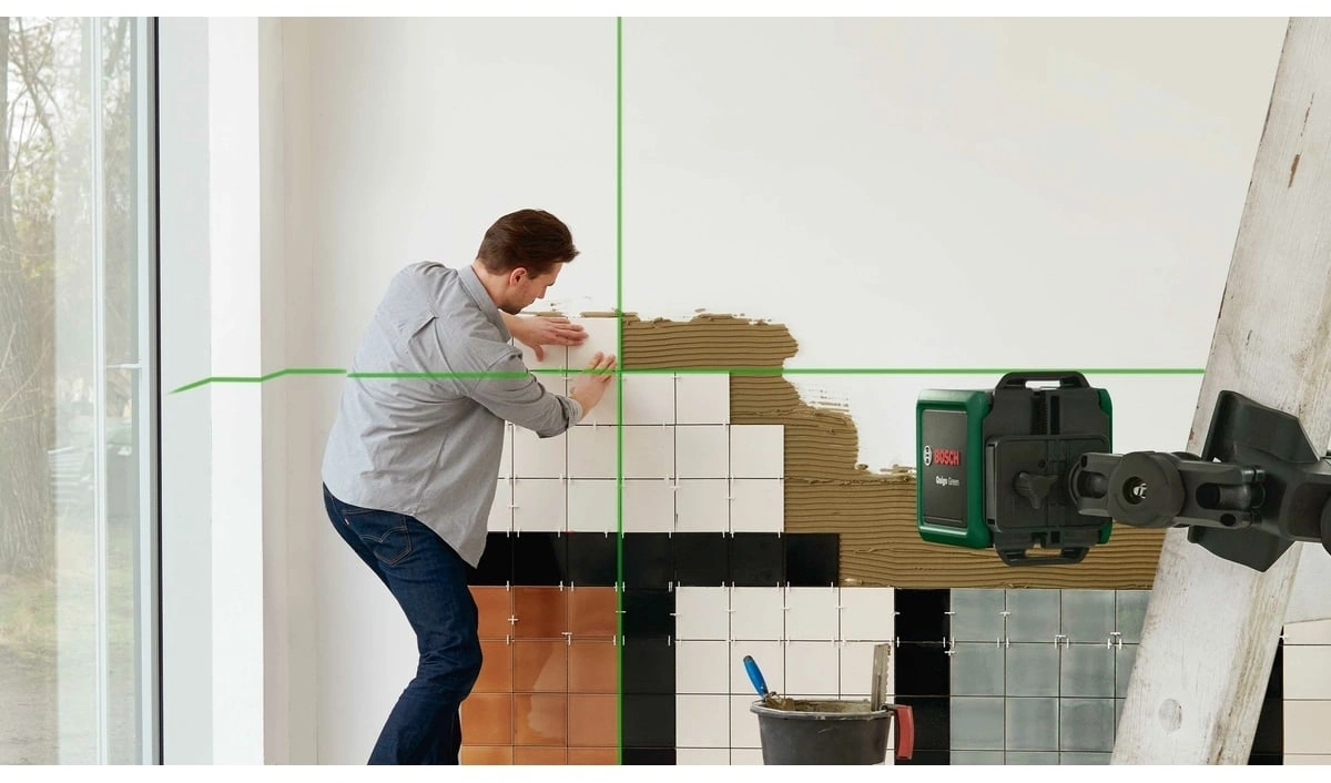 Лазерный нивелир Bosch Quigo Green (0603663C20)