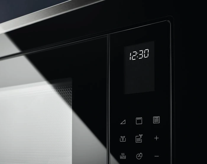 Встраиваемая микроволновая печь Electrolux LMS4253TMX черный