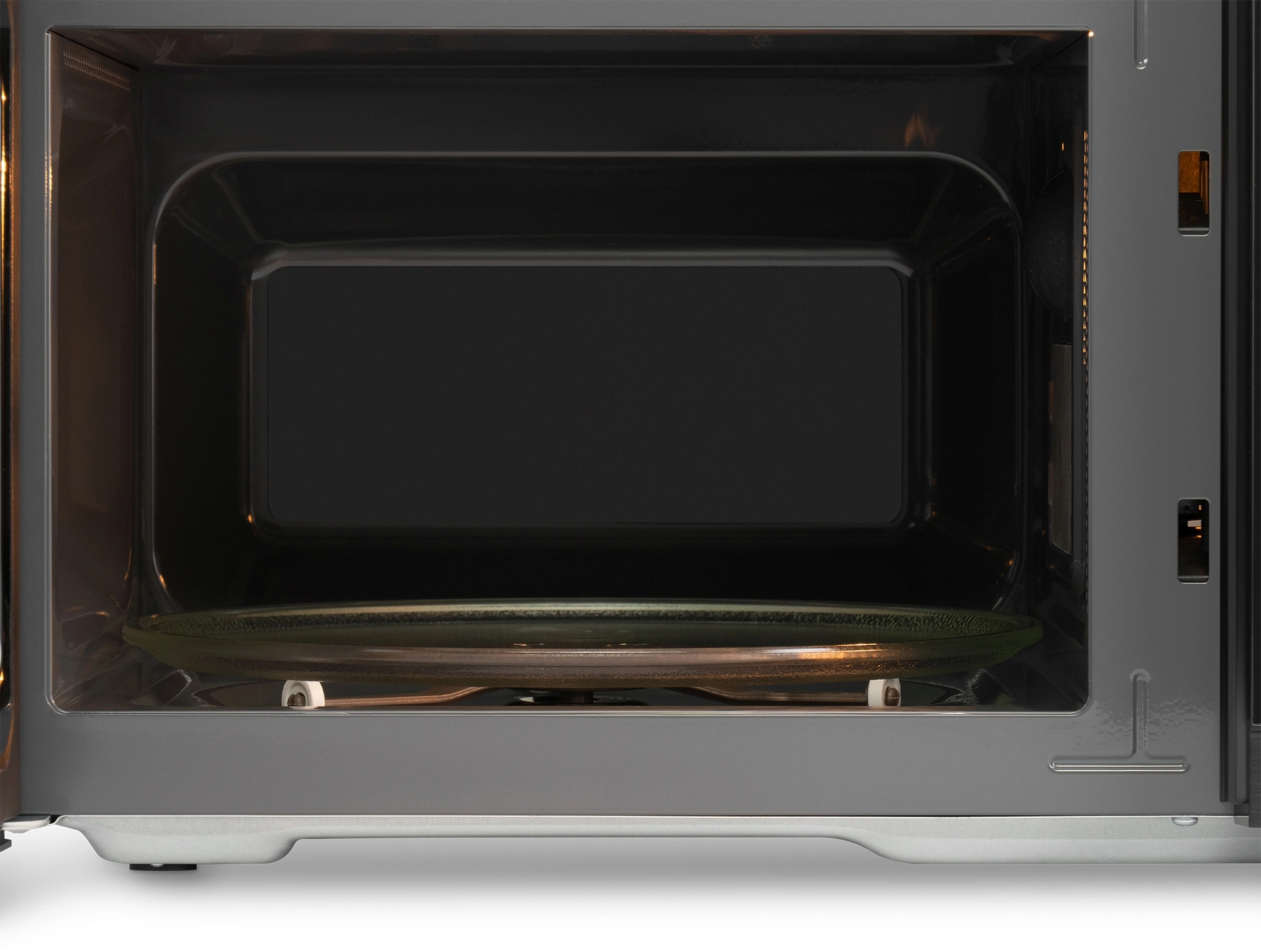 Микроволновая печь Hyundai HYM-D3012, черный