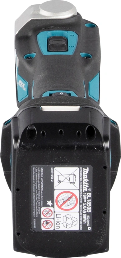 Многофункциональный инструмент Makita DTM52RTJX1