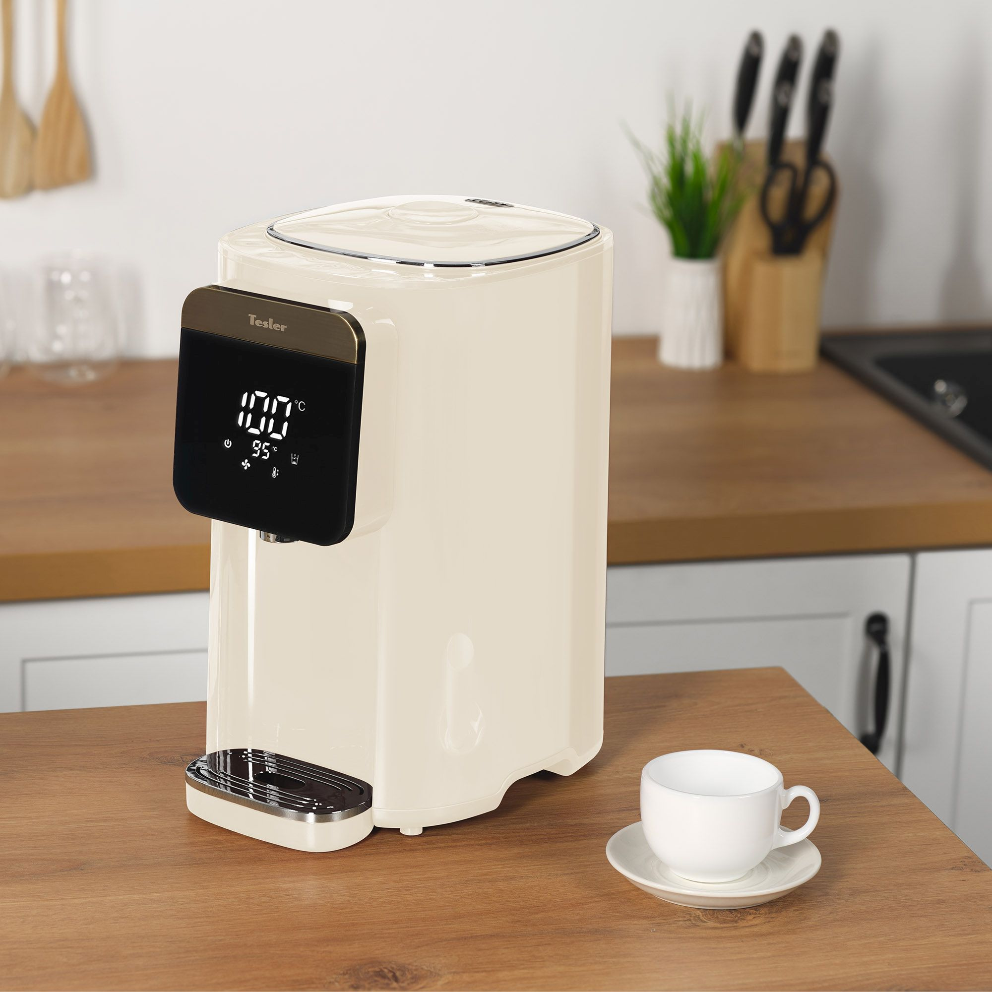 Термопот Tesler TP-5045 бежевый (TP-5045 BEIGE)