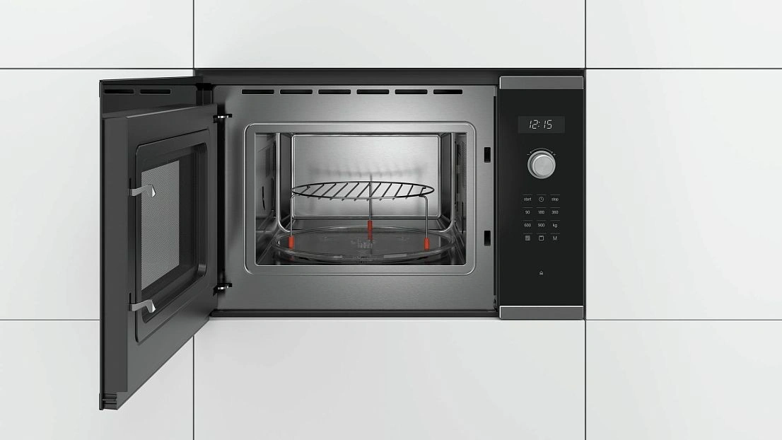 Встраиваемая микроволновая печь Bosch BEL554MS0 черный