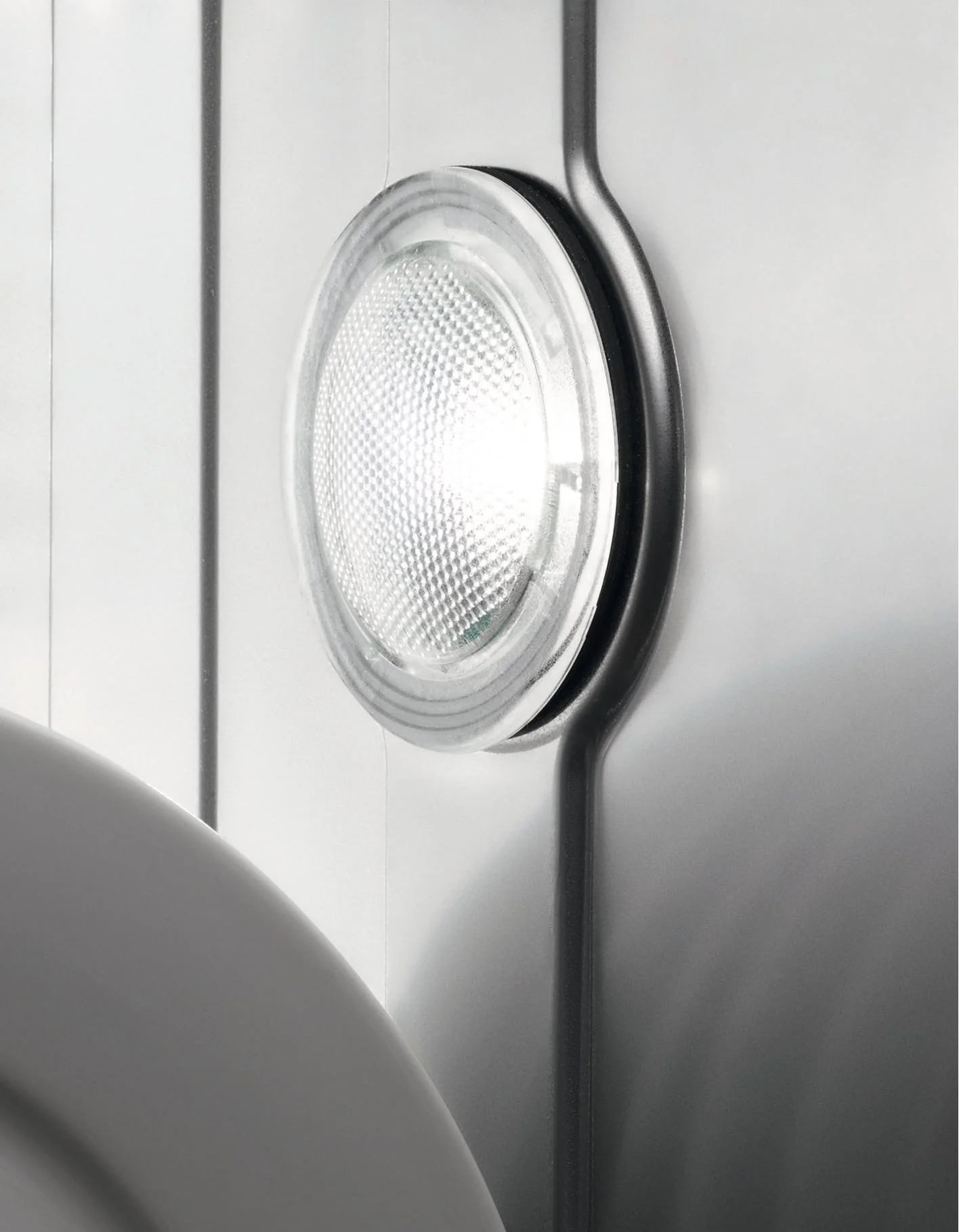 Посудомоечная машина Electrolux EEM43211L