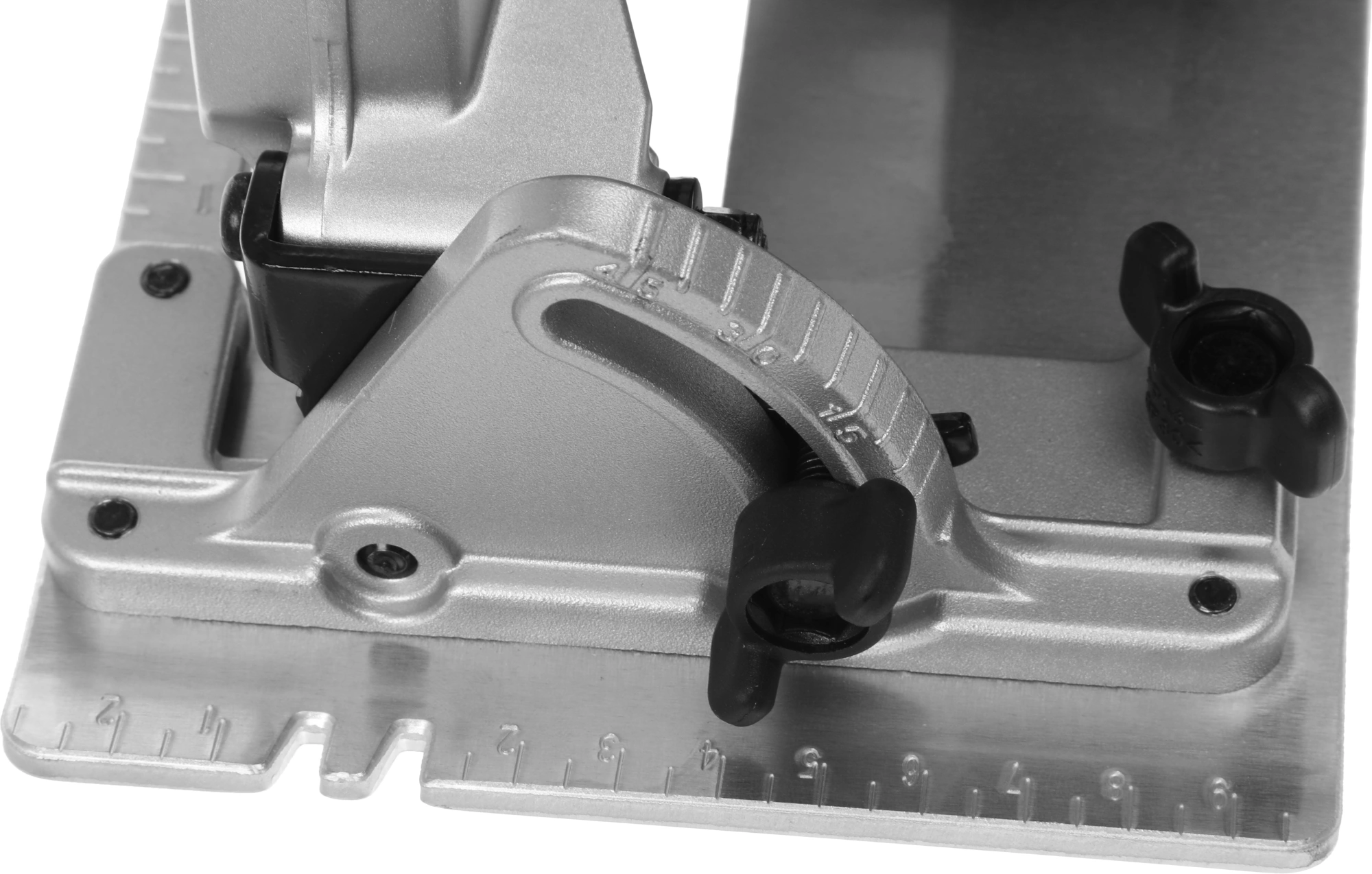 Циркулярная пила Makita HS7601