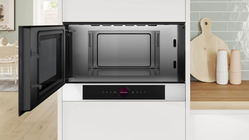Встраиваемая микроволновая печь Bosch BFL7221W1 белый