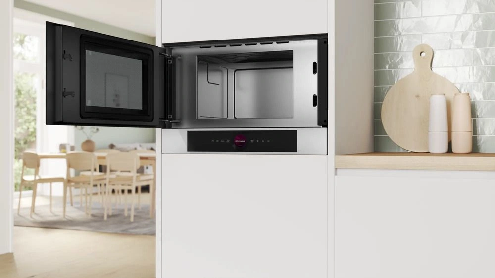 Встраиваемая микроволновая печь Bosch BFL7221W1 белый