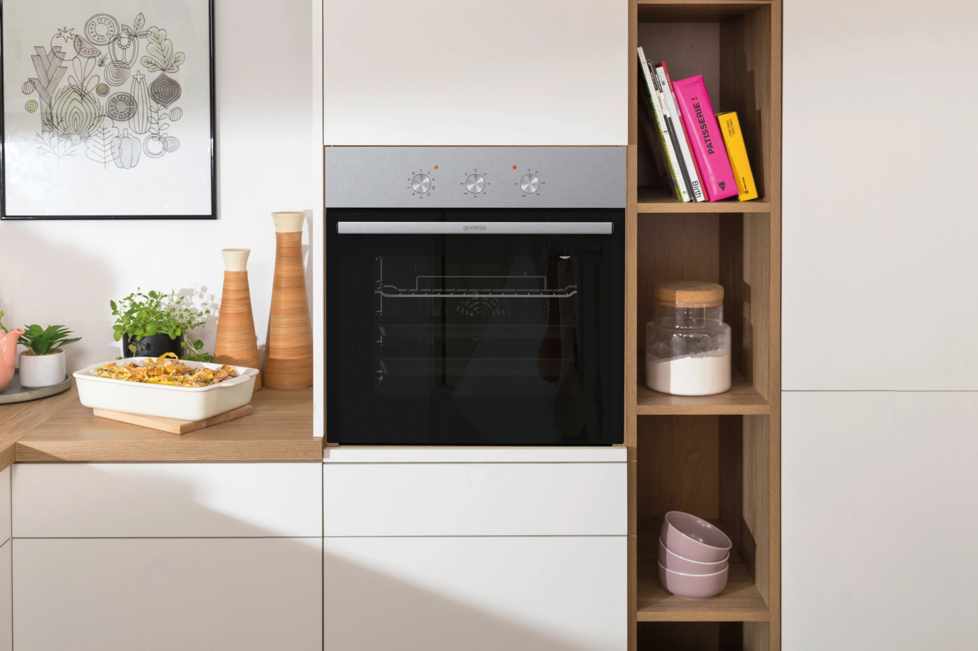 Духовой шкаф Gorenje BO6727E03NX черный