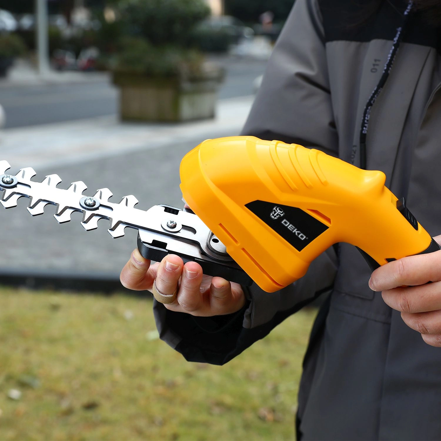 Ножницы Deko DKGS4 PRO (063-4471)