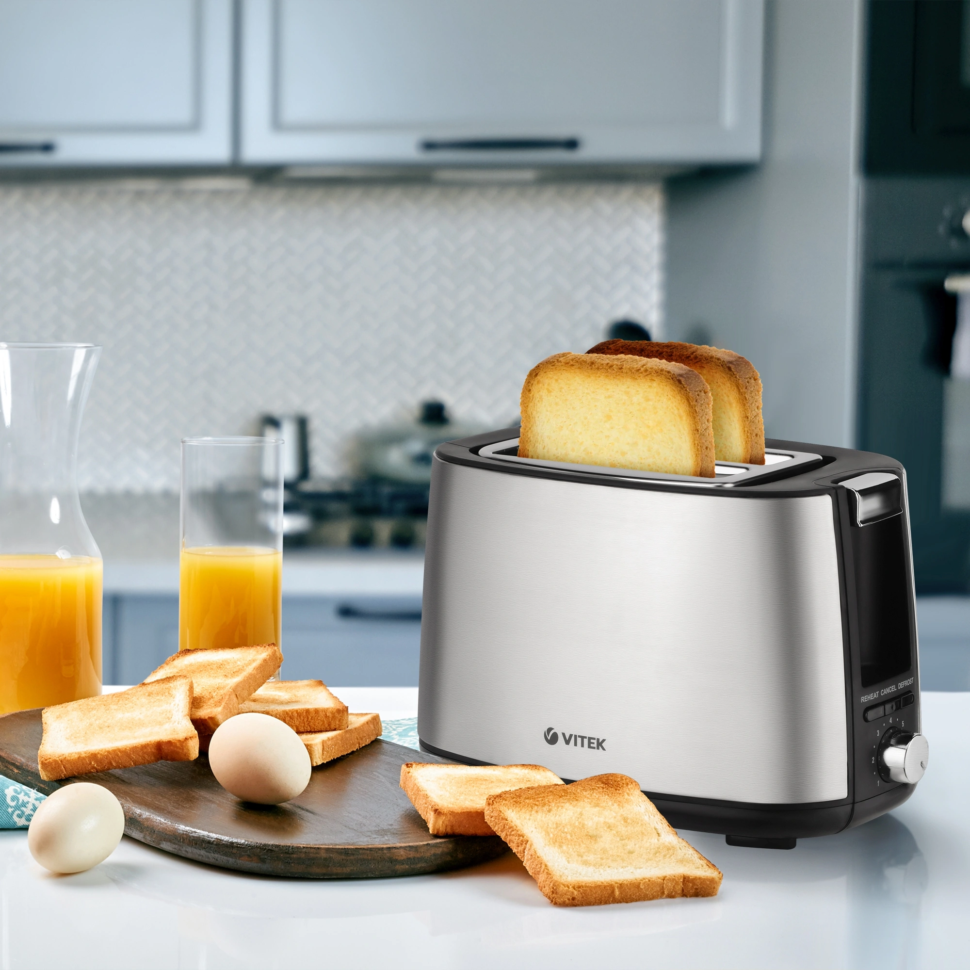 Тостер Vitek VT-7156 серебристый/черный
