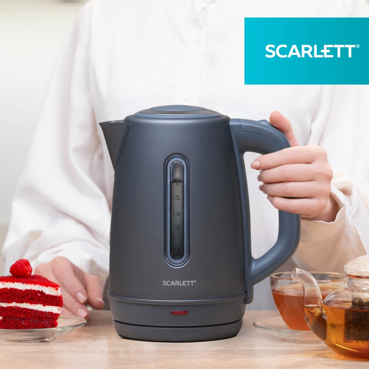 Чайник электрический Scarlett SC-EK21S42 графит, пластик