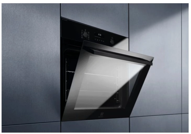 Духовой шкаф Electrolux EOD6F77WZ черный