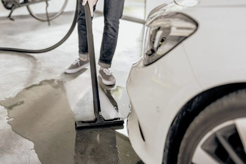 Строительный пылесос Karcher KWD 3 S V-17/4/20 Anniversary Edition черный (1.628-449.0)