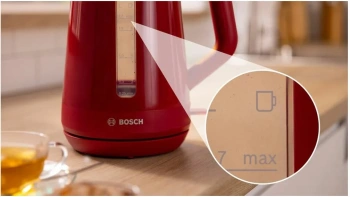 Чайник электрический Bosch TWK1M124 красный, пластик