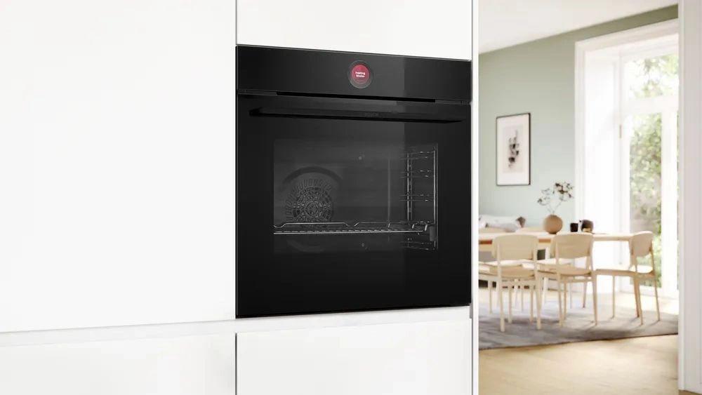 Духовой шкаф Bosch Serie 8 HBG974LB1 черный