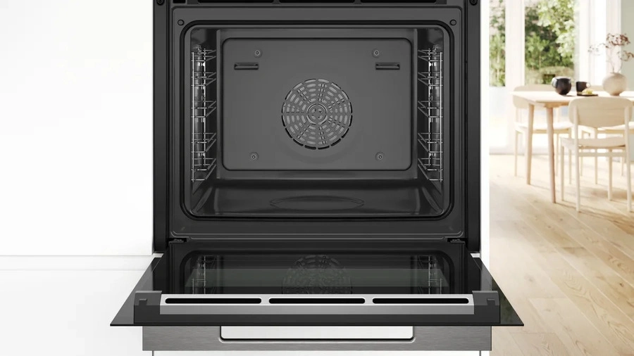 Духовой шкаф Bosch Serie 8 HSG7361B1 черный