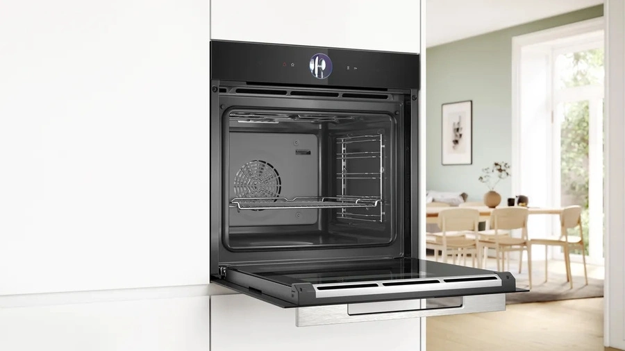 Духовой шкаф Bosch Serie 8 HSG7361B1 черный