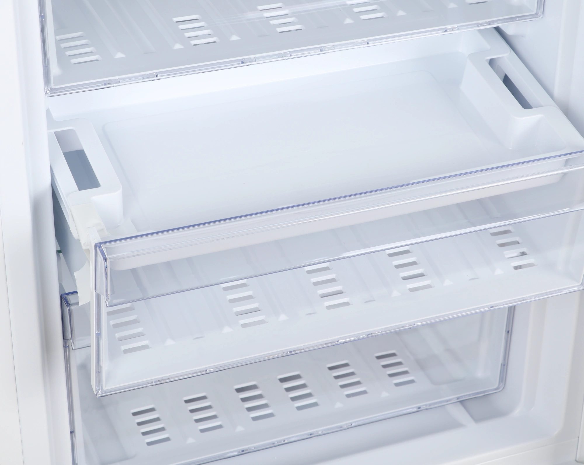Холодильник Beko Diffusion BCHA2752S белый (7519520027)