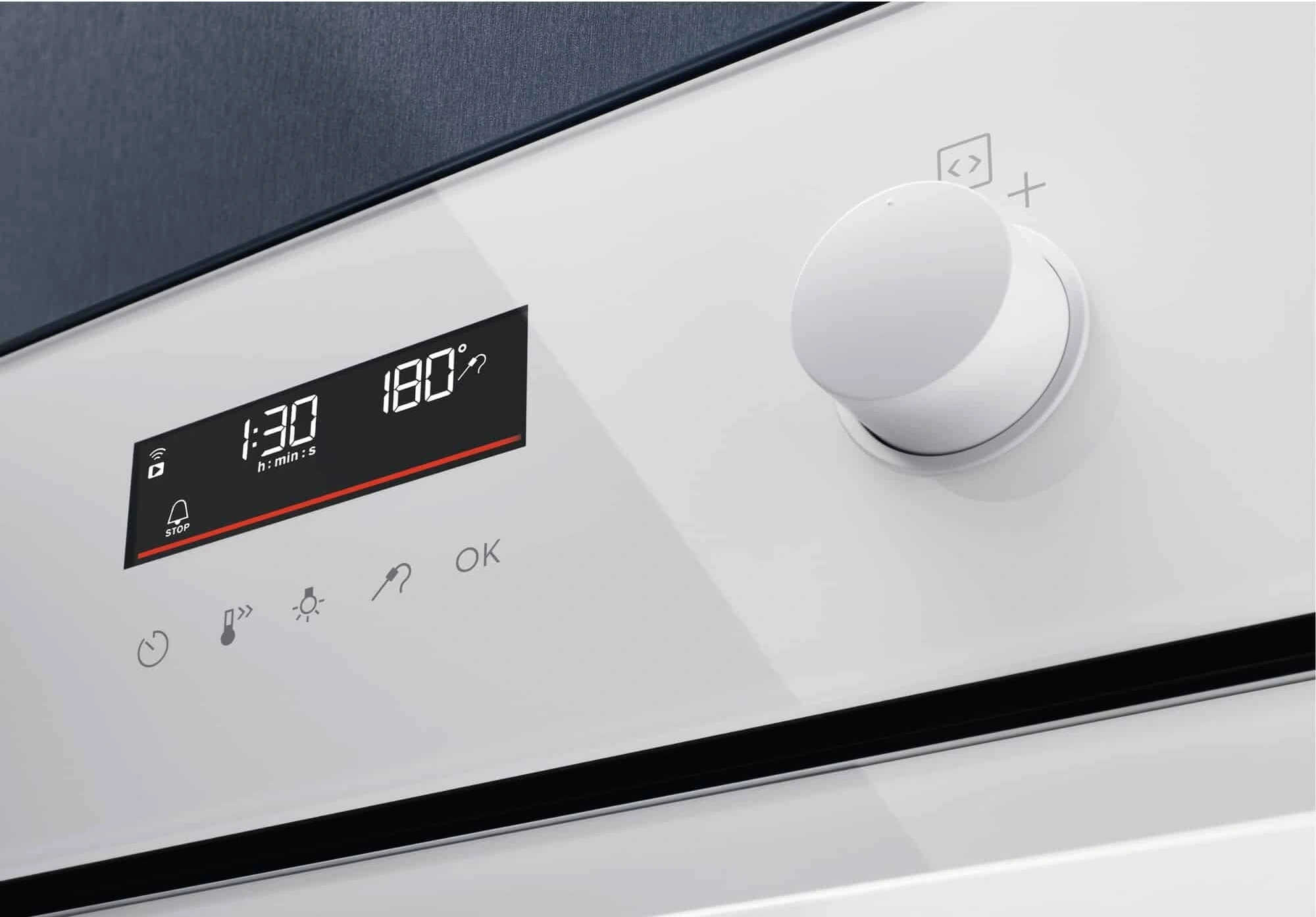 Духовой шкаф Electrolux EOD6F77WV белый