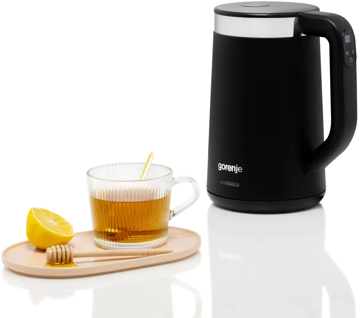 Чайник электрический Gorenje K17TRDW черный/серебристый, пластик