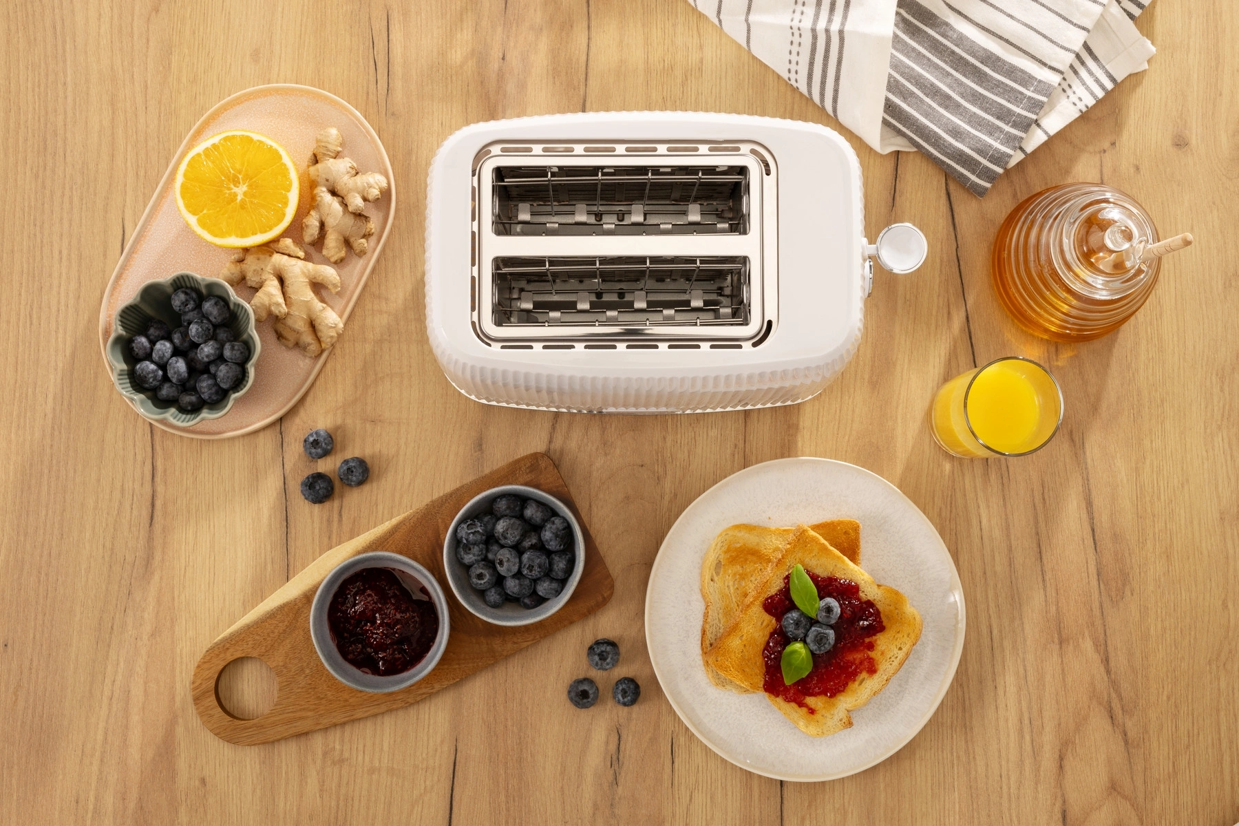 Тостер Gorenje T850DPW белый