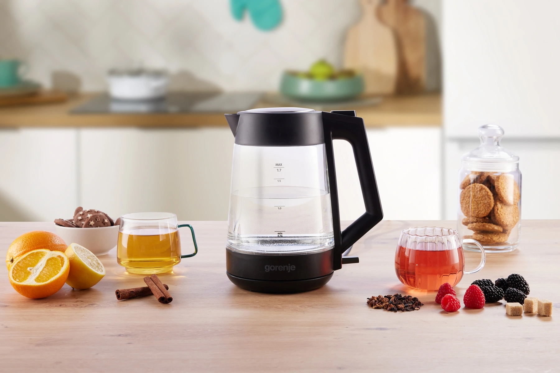 Чайник электрический Gorenje K17OGP черный/прозрачный, стекло