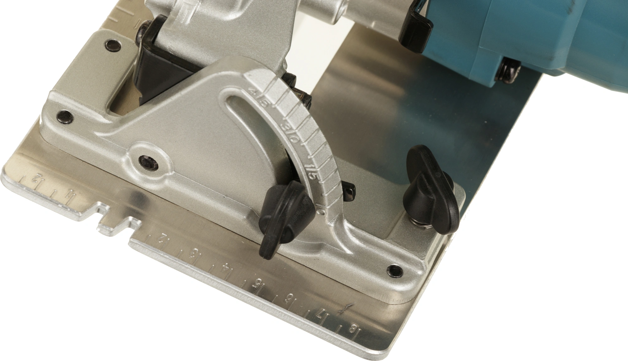 Циркулярная пила Makita HS6601